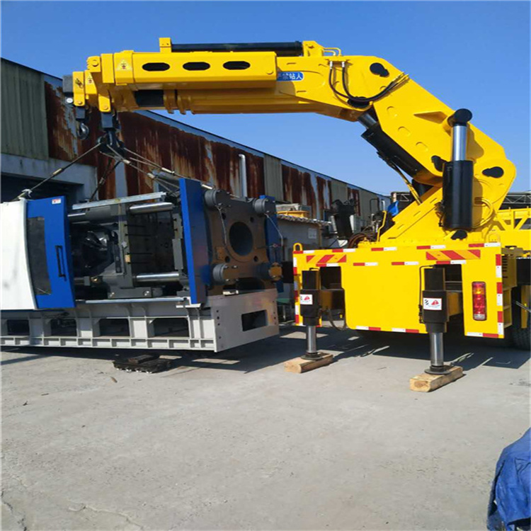 泗洪县 大吨位折臂吊出租费用解析：一小时租赁多少钱