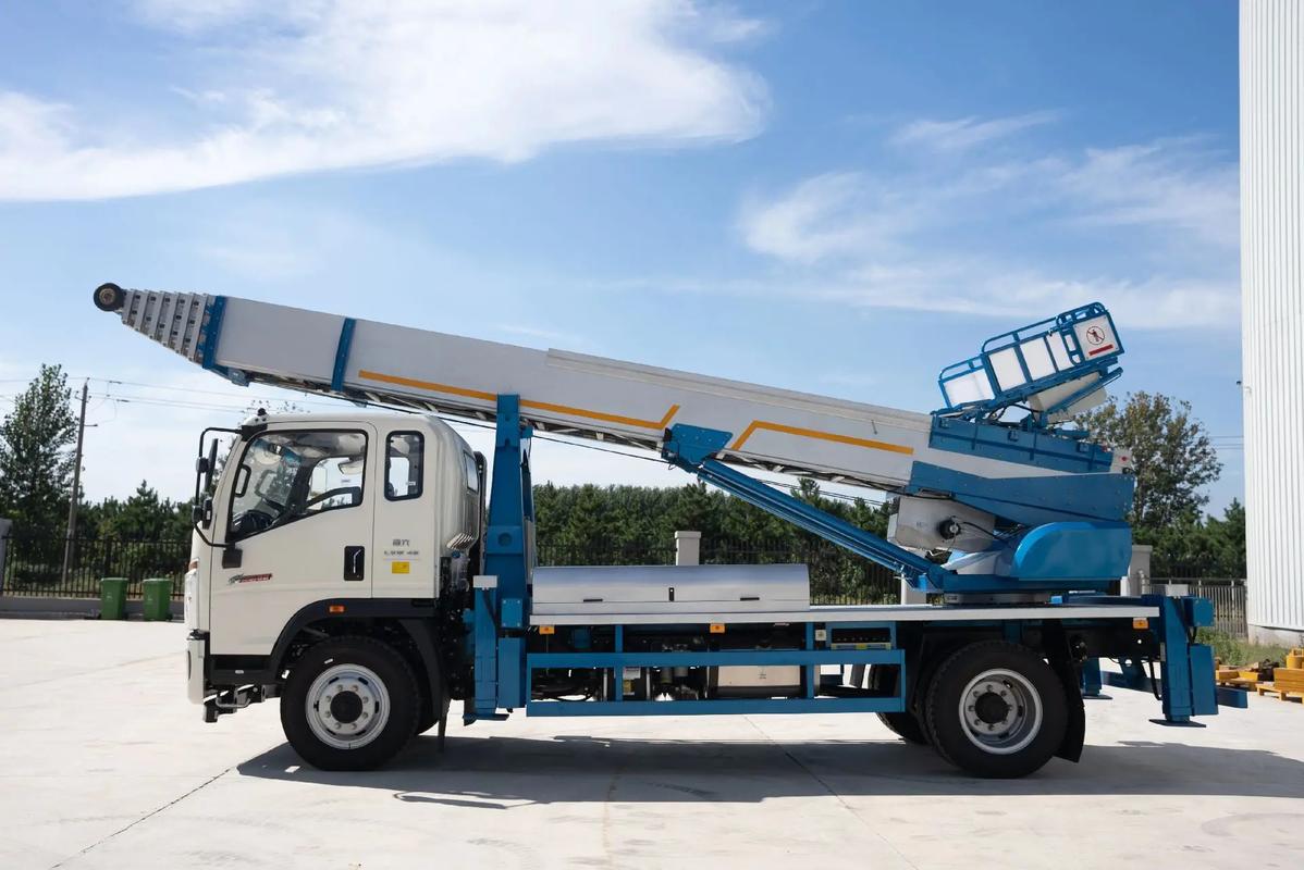 泗洪县云梯上料车租赁费用